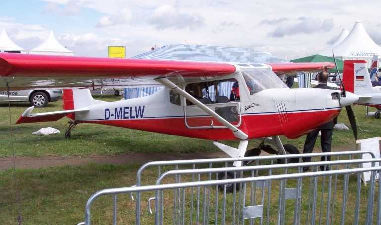 AEROSTAR (2) WT-01 Wild Thing AEROSTAR (2) WT-02 Wild Thing AIR-LIGHT WT-01 Wild Thing AIR-LIGHT WT-02 Wild Thing ULTRALEICHTBAU WT-01 Wild Thing ULTRALEICHTBAU WT-02 Wild Thing WILT aircraft photograph