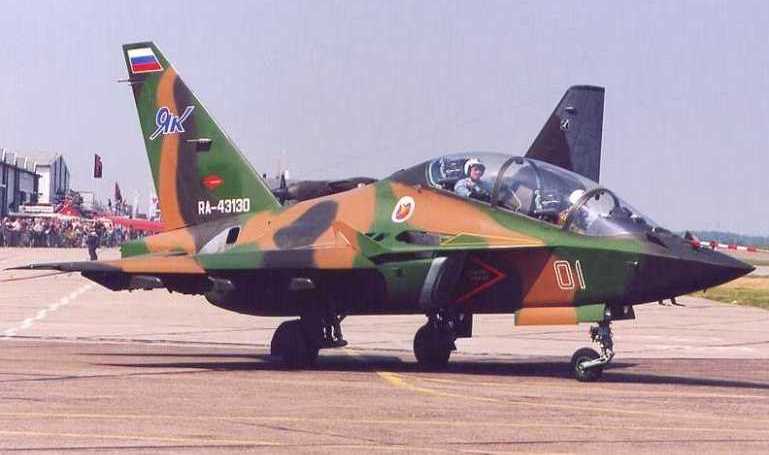 YAKOVLEV Yak-130 Y130 aircraft photograph